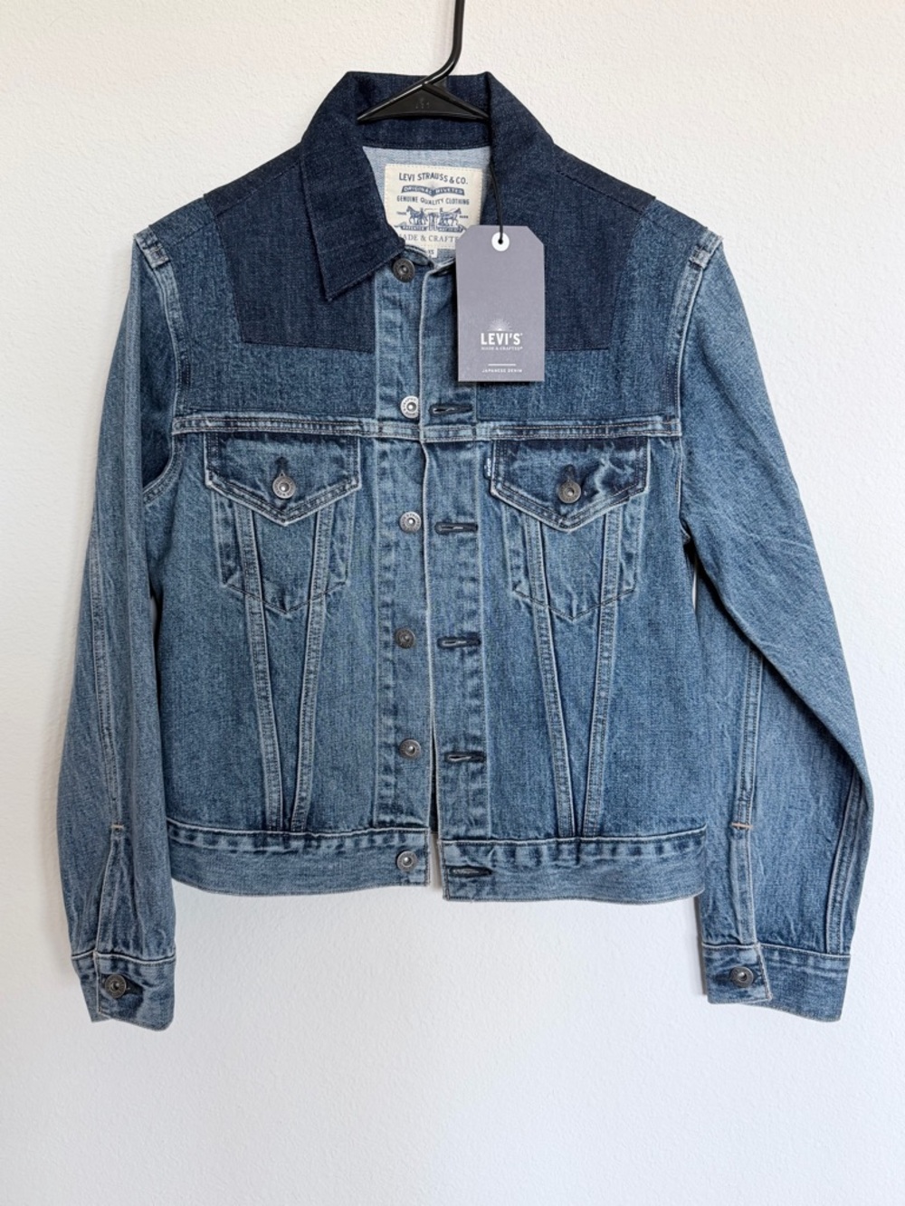 NWT XS Rare Levi's Premium Japanese Denim Trucker Jacket Unisex Two Tone Blue